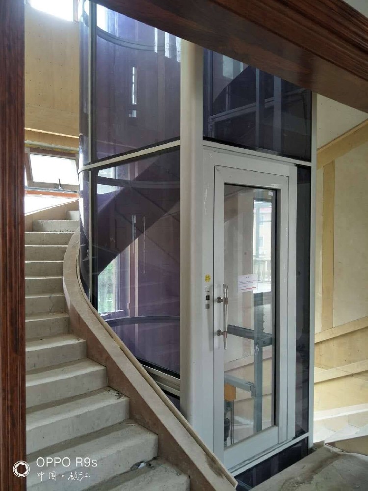 曳引式家用电梯